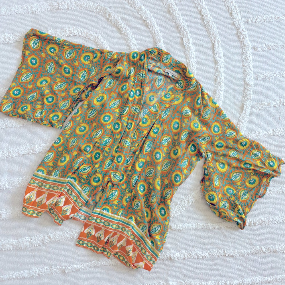 Arnhem Byron Bay Floral Kimono, O/S, N/S home, great condition
